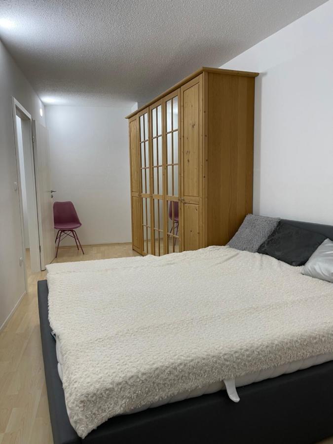 Helle Zwei-Zimmer-Stadt-Wohnung Am Bismarkplatz Mit Tiefgarage Landshut Ngoại thất bức ảnh